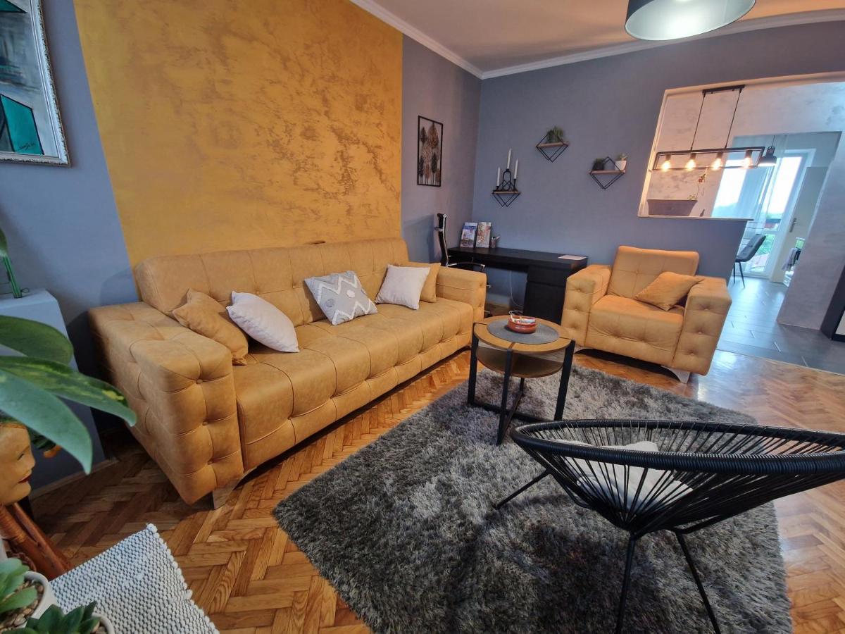 Ferienwohnung Aparmani Djuric Subotica Exterior foto