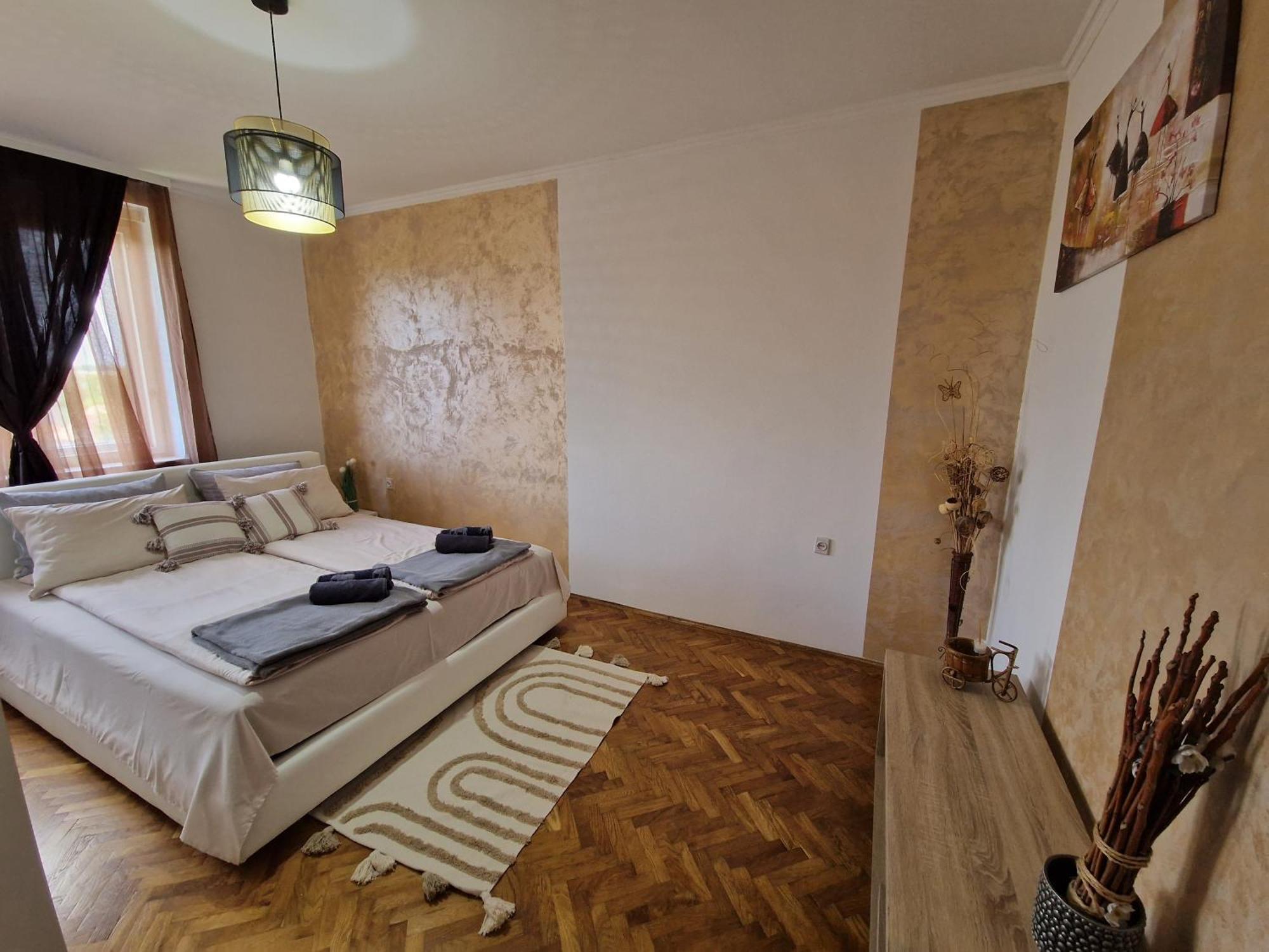 Ferienwohnung Aparmani Djuric Subotica Exterior foto