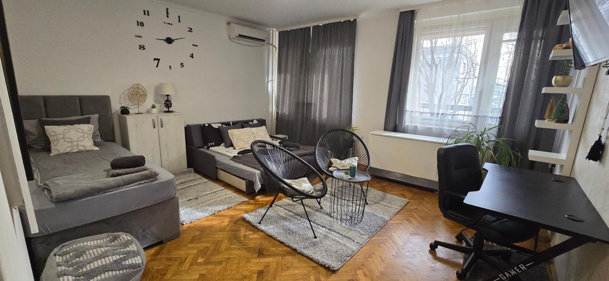 Ferienwohnung Aparmani Djuric Subotica Exterior foto
